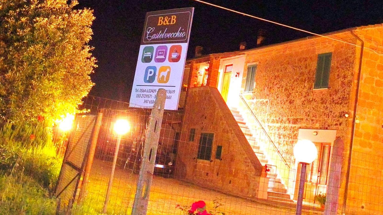 Castelvecchio B&B Sorano  Buitenkant foto
